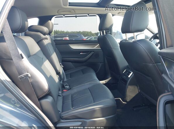 JM3KJDHA4S1117661 2025 MAZDA CX-70 PHEV Blue Vista de la etiqueta del VIN