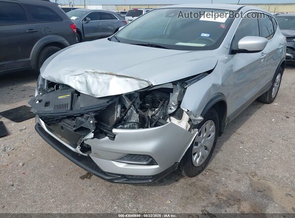 JN1BJ1CV9LW263465 2020 NISSAN ROGUE Серебряный Вид спереди