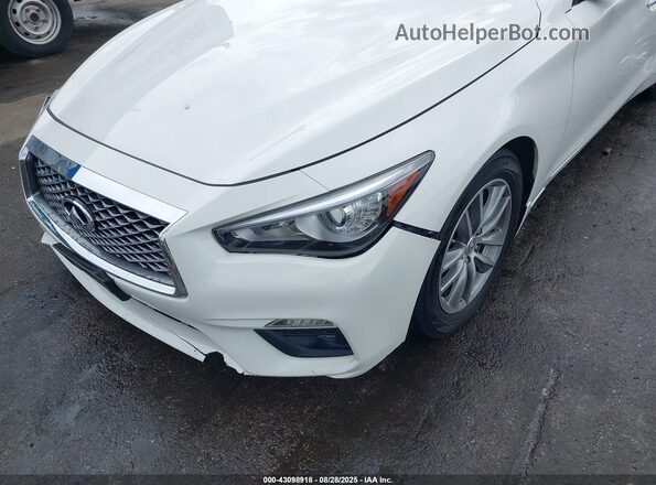 JN1EV7AR3MM750751 2021 INFINITI Q50 White 