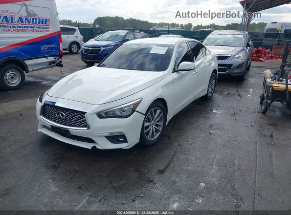 JN1EV7AR3MM750751 2021 INFINITI Q50 White Przód lewy