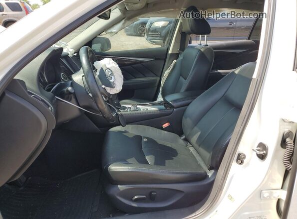 JN1EV7AR4JM443097 2018 INFINITI Q50 White 
