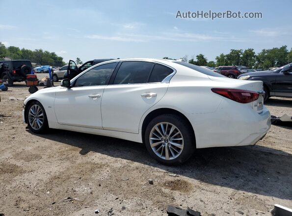 JN1EV7AR4JM443097 2018 INFINITI Q50 White 