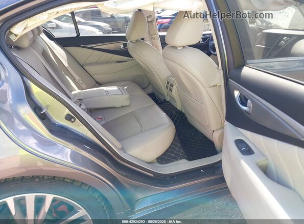 JN1EV7AR7JM611900 2018 INFINITI Q50 Gray 