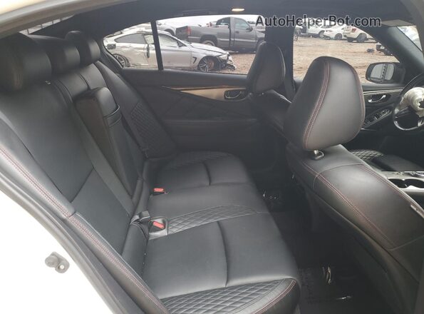 JN1FV7AP0JM461003 2018 INFINITI Q50 Белый 