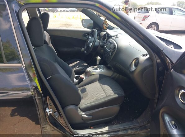 JN8AF5MR0HT705615 2017 NISSAN JUKE Black წინა სალონის ხედი