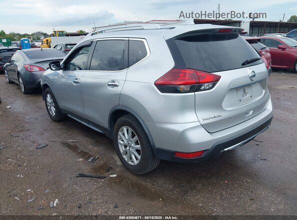 JN8AT2MT0JW454585 2018 NISSAN ROGUE Silver 