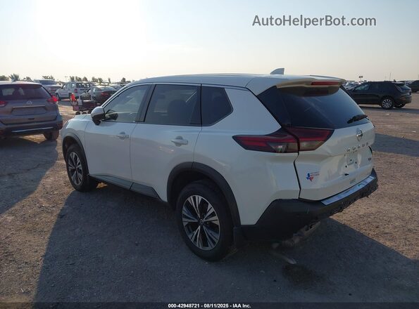JN8AT3BAXMW015731 2021 NISSAN ROGUE White Trasero izquierdo