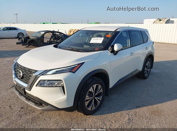 JN8AT3BAXMW015731 2021 NISSAN ROGUE White Vista tres cuartos delantera izquierda
