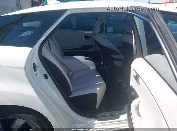JTDBVRBD3JA004652 2018 TOYOTA MIRAI White Widok naklejki z numerem VIN