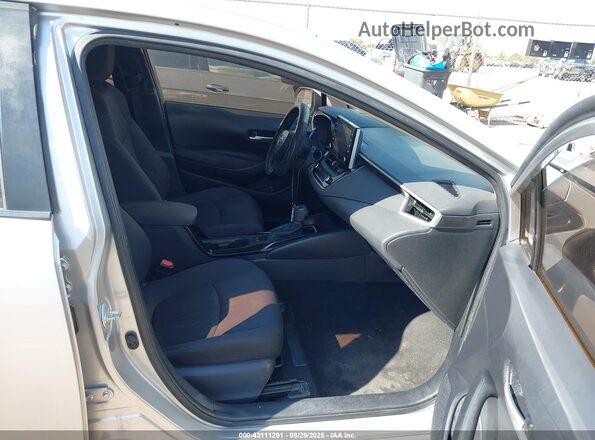 JTDEPRAE5LJ009694 2020 TOYOTA LL Серебряный Вид салона спереди