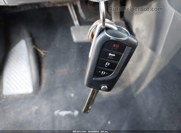 JTDEPRAE5LJ009694 2020 TOYOTA LL Серебряный Вид панели приборов