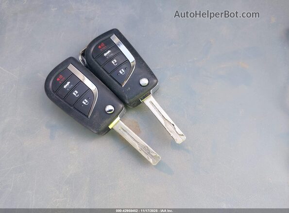 JTDEPRAEXLJ111282 2020 TOYOTA LL Blue წინა პანელის ხედი