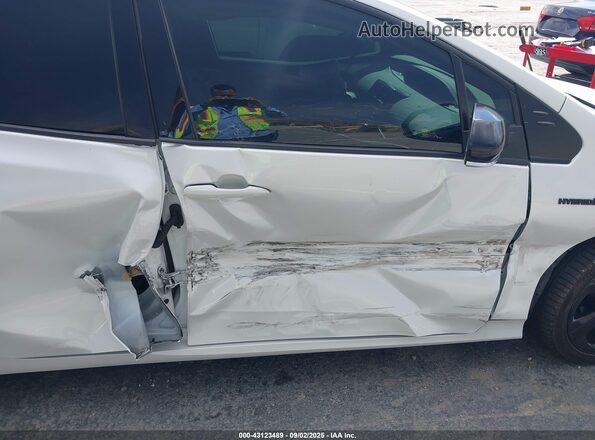 JTDKAMFU3M3129054 2021 TOYOTA PRIUS White 