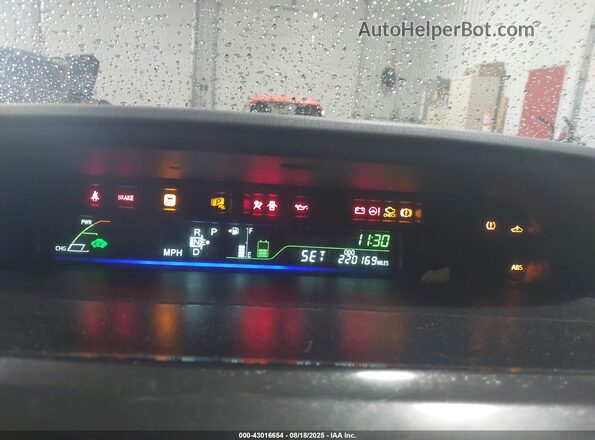 JTDZN3EU8GJ040904 2016 TOYOTA PRIUS V Black Вид задніх сидінь