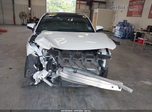 JTEAAAAH9MJ081233 2021 TOYOTA LIMITED Белый Вид задней части салона