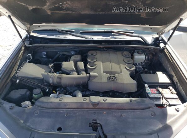 JTEBU5JR5J5590333 2018 TOYOTA 4RUNNER Silver 