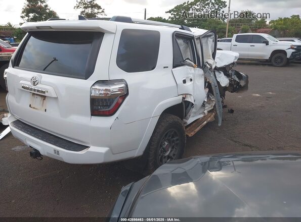 JTEMU5JR0M5895378 2021 TOYOTA 4RUNNER White Задня права чверть