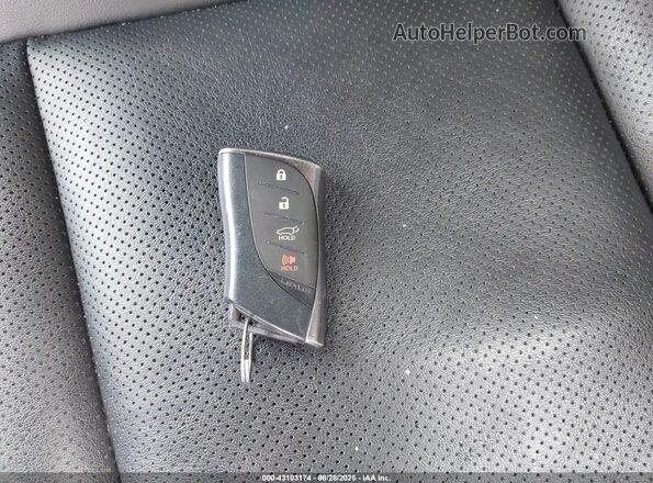JTHP9JBH8L2023644 2020 LEXUS UX 250H Silver Vista del salpicadero