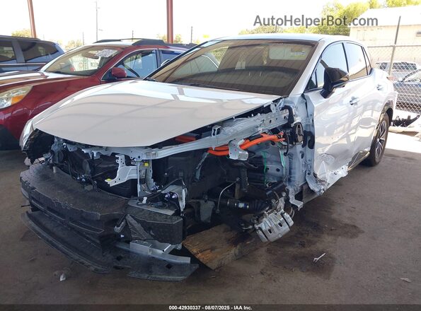 JTJAAAAB7SA030419 2025 LEXUS RZ 450E White 
