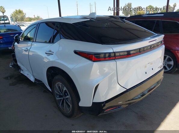 JTJAAAAB7SA030419 2025 LEXUS RZ 450E White 