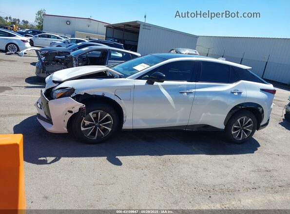 JTJABABB4RA004155 2024 LEXUS RZ White 