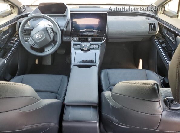 JTMABACA5PA022766 2023 TOYOTA LE White წინა პანელის ხედი