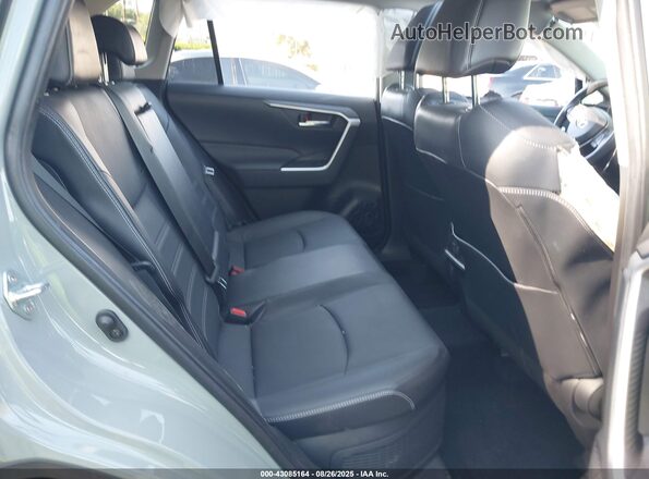 JTMB6RFV5PD090151 2023 TOYOTA LE Серый 