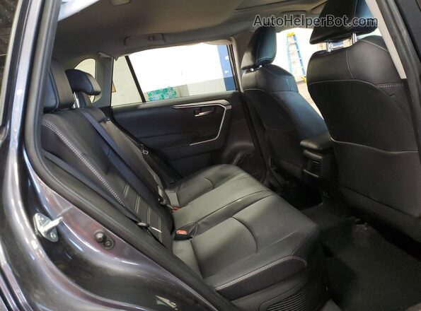 JTMB6RFV8ND055312 2022 TOYOTA LE Gray Вид задньої частини салону