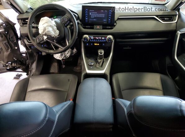 JTMB6RFV8ND055312 2022 TOYOTA LE Gray Вид панелі приладів