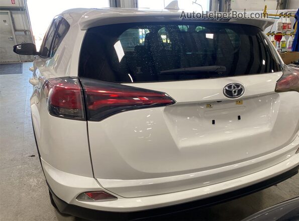 JTMBFREV2JJ183462 2018 TOYOTA LE  