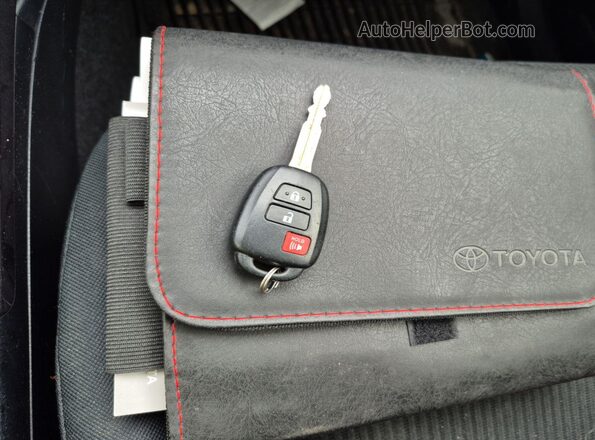 JTMBFREV2JJ183462 2018 TOYOTA LE  