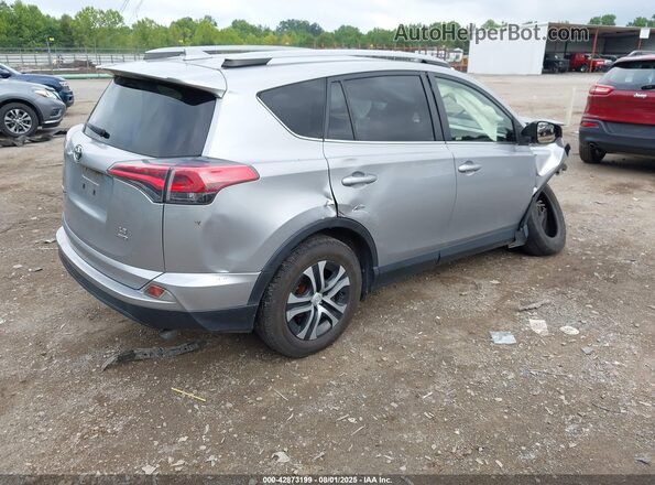 JTMBFREV8JJ221857 2018 TOYOTA LE Silver Հետևի աջ