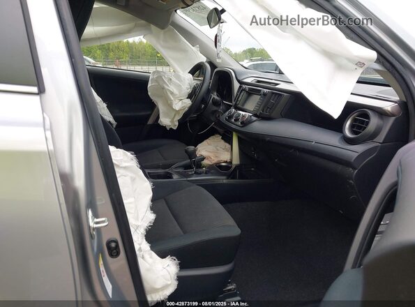 JTMBFREV8JJ221857 2018 TOYOTA LE Silver Սալոնի դիմացի տեսք