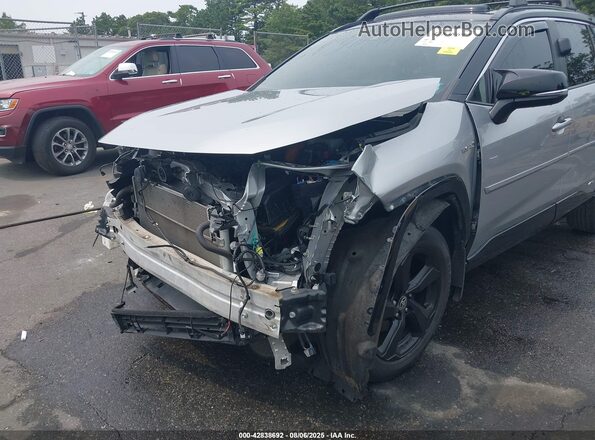 JTMEWRFV2LJ032751 2020 TOYOTA RAV4 HYBRID Silver Widok z przodu