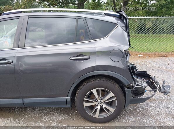 JTMRFREV7JJ725766 2018 TOYOTA LE Gray 