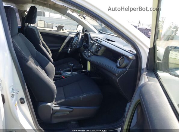 JTMWFREV0JJ165494 2018 TOYOTA LE White 