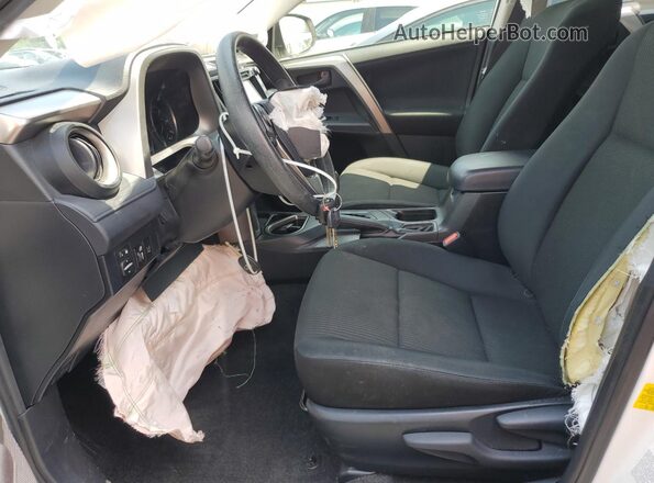 JTMZFREV8JD130150 2018 TOYOTA LE White 