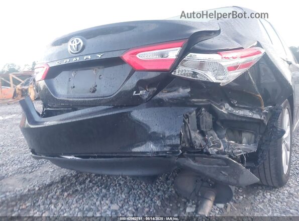 JTNB11HK7J3067983 2018 TOYOTA LE Black 