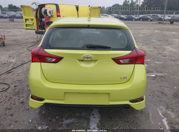 JTNKARJE2GJ510970 2016 TOYOTA SCION Yellow 