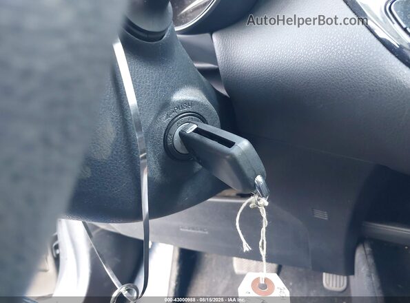 JTNKHMBX2M1099211 2021 TOYOTA LE Green Առջևի վահանակի տեսք