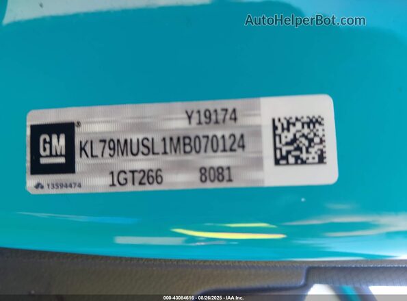 KL79MUSL1MB070124 2021 CHEVROLET TRAILBLAZER Blue Engine compartment view