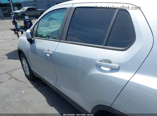 KL7CJKSB0MB319698 2021 CHEVROLET TRAX Silver 