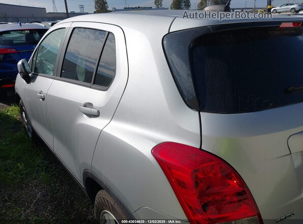 KL7CJKSB0MB319698 2021 CHEVROLET TRAX Silver Задня ліва чверть