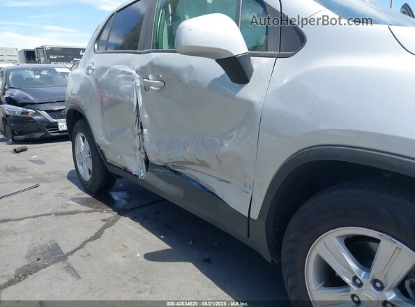 KL7CJKSB0MB319698 2021 CHEVROLET TRAX Silver 