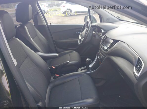 KL7CJLSB2LB037664 2020 CHEVROLET TRAX Black Вид салону спереду