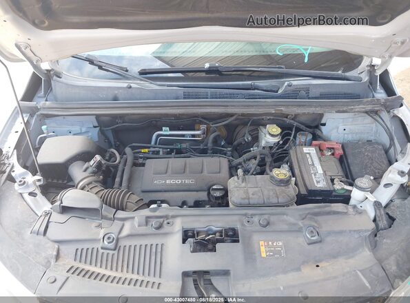 KL7CJLSB7LB012100 2020 CHEVROLET TRAX Silver Вид ззаду