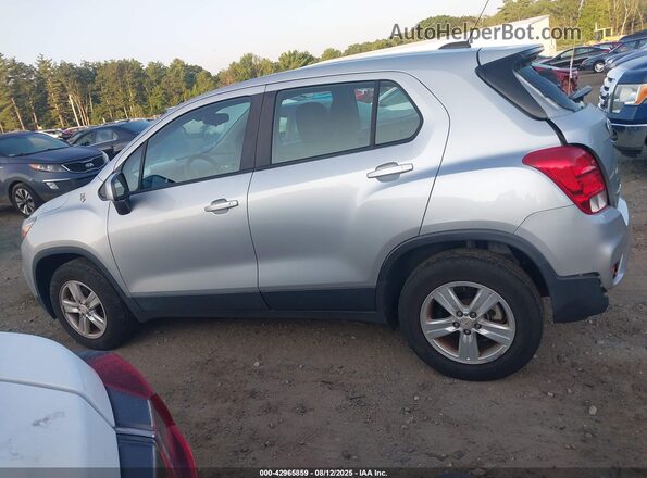 KL7CJNSB6JB723196 2018 CHEVROLET TRAX Silver 