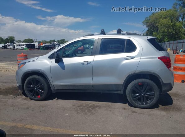 KL7CJPSB2MB357527 2021 CHEVROLET TRAX Silver 