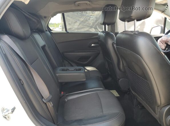KL7CJPSB4JB712595 2018 CHEVROLET TRAX White 