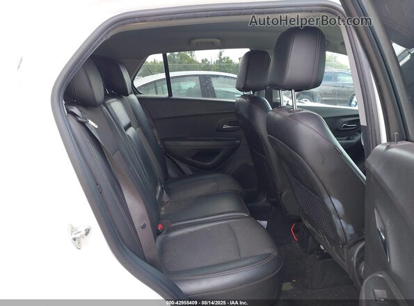 KL7CJPSB9JB660543 2018 CHEVROLET TRAX White 
